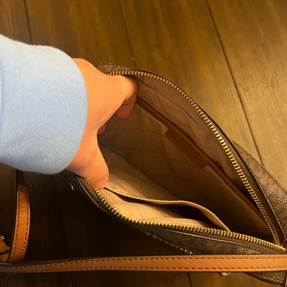 Michael Kors shoulder bag - Picture 2 of 6